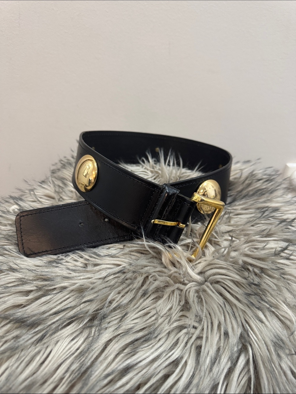 Vintage black leather belt with brass buckle & gold circles- small (as is scuff)